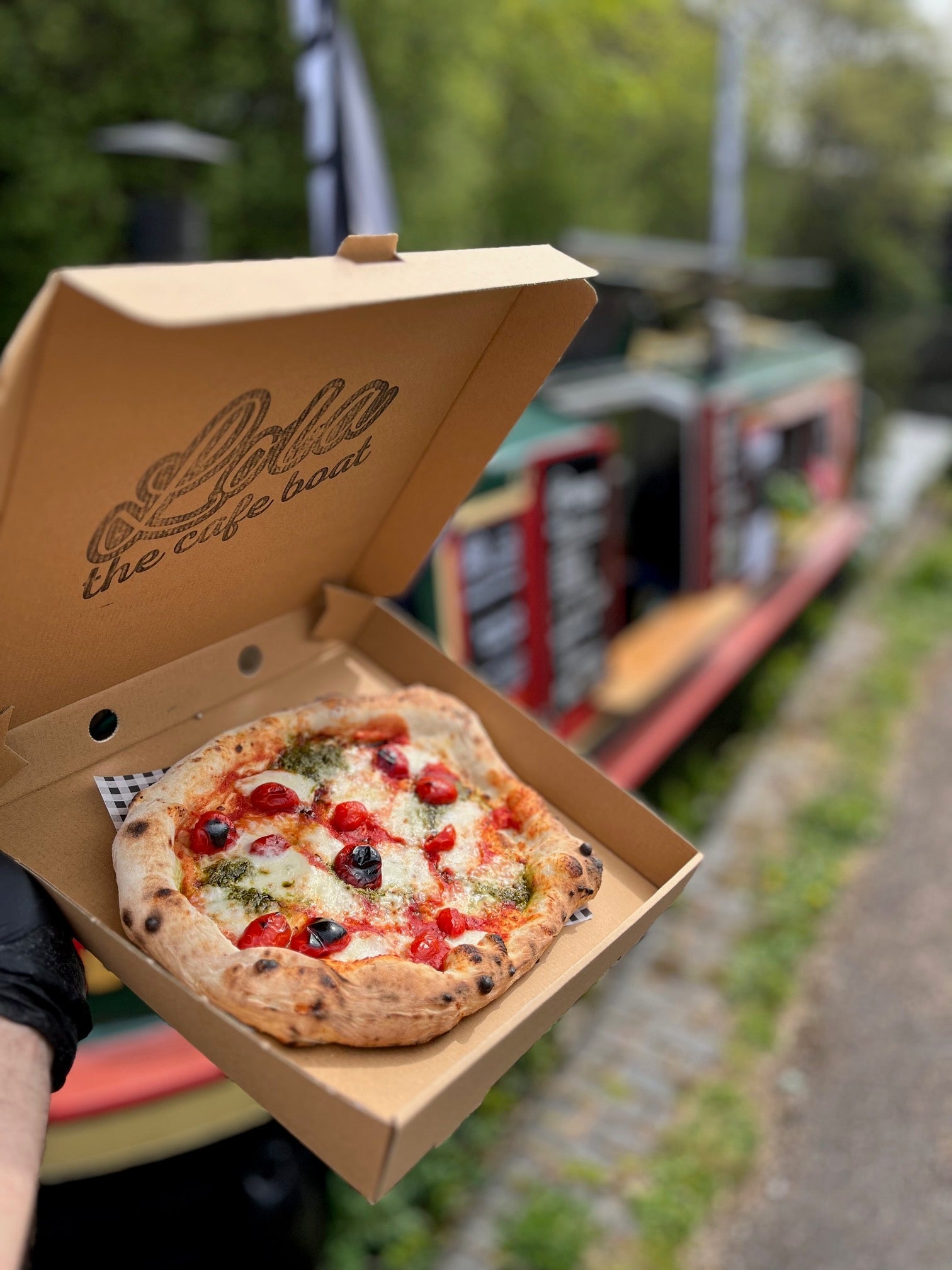 The Perfect Canal Walk and Pizza Stop in Birmingham